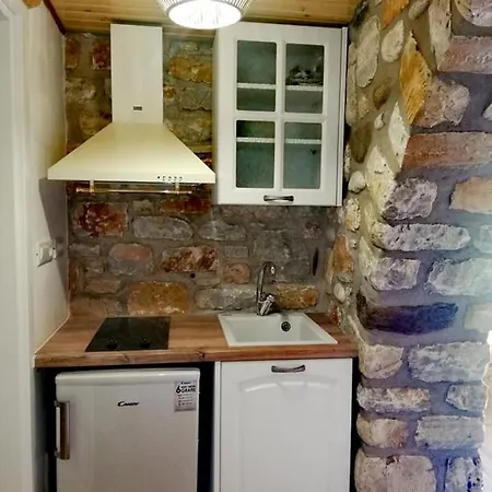 Delfinaki Apartment *